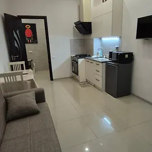 apartment-heart-tbilisi.alltbilisihotels.com/